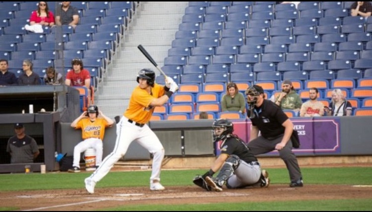 RubberDucks Struggle To Keep The SeaWolves at Bay